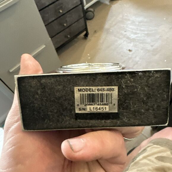 Howard Miller Battery Operated Alarm Desk CLOCK - Model 645-480 Excellent Condit - Picture 6 of 6